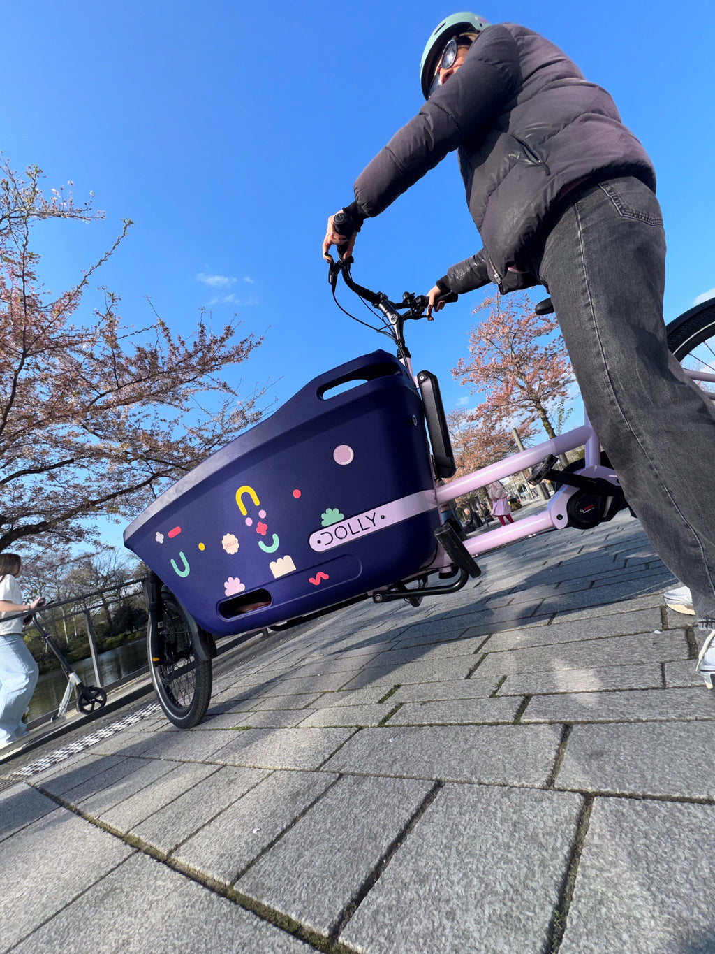 Reflektierende Lastenrad-Sticker Dolly Joy Edition auf Cargo-Bike